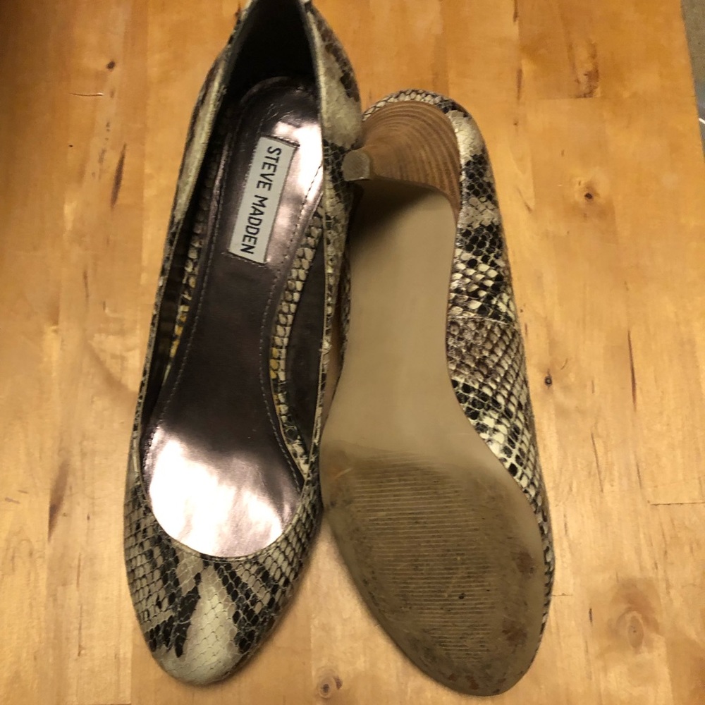 Steve Madden snakeskin heels